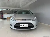 Usata Ford Fiesta 82 CV (60 kW) 2010 Grigio Utilitaria
