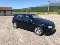 Usata VW Golf IV 101 CV (74 kW) 2004 Nero Berlina