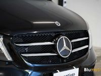 Usata Mercedes V250 Sport 190 CV (139 kW) 2023 Nero Monovolume