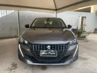 Usata Peugeot 208 Active 102 CV (75 kW) 2022 Grigio Utilitaria