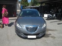 Usata Lancia Delta 120 CV (88 kW) 2011 Marrone Utilitaria