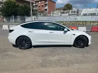 Begagnad Tesla Model 3 Performance 461 kW (627 HK) 2022 Vit Sedan