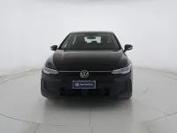 Usata VW Golf VIII Life 116 CV (85 kW) 2025 Grenadill black metallizzato Berlina