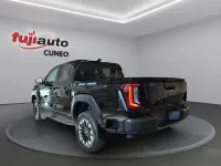 Nuova Toyota HiLux Premium 204 CV (150 kW) 2026 Attitude black Pick-up