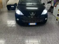 Usata Peugeot 207 150 CV (110 kW) 2024 Nero Cabrio