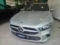 Usata Mercedes A180 116 CV (85 kW) 2021 Argento Berlina