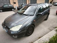 Usata Ford Focus Ambiente 100 CV (73 kW) 2004 Nero Station wagon