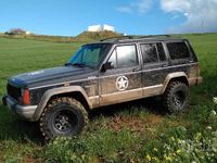 Usata Jeep Cherokee 116 CV (85 kW) 1995 Nero SUV