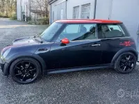 Usata Mini Cooper Coupé 75 CV (55 kW) 2005 Nero Coupé