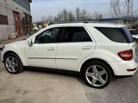 Usata Mercedes ML320 Premium 224 CV (164 kW) 2009 Bianco SUV