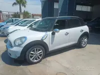 Usata Mini Cooper Countryman 111 CV (81 kW) 2011 Bianco SUV