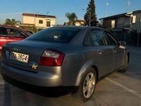 Usata Audi A4 130 CV (95 kW) 2002 Grigio Berlina