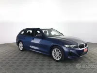 Usata BMW 320e Efficient Dynamics 190 CV (139 kW) 2023 Blu Station wagon