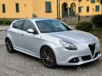 Usata Alfa Romeo Giulietta Quadrifoglio 240 CV (176 kW) 2014 Bluazzurro Utilitaria
