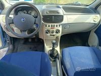 Usata Fiat Punto 2004 Blu Utilitaria