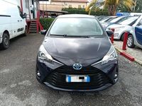 Usata Toyota Yaris Hybrid Business Edition 73 CV (53 kW) 2019 Blu Berlina