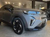 Usata Renault Captur Techno 91 CV (66 kW) 2025 Grigio SUV