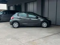 Usata Peugeot 208 Active 82 CV (60 kW) 2013 Grigio Utilitaria