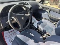 Usata Alfa Romeo 146 120 CV (88 kW) 1997 Utilitaria