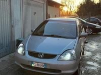 Usata Honda Civic 90 CV (66 kW) 2004 Grigio Berlina