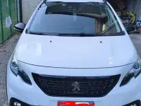 Usata Peugeot 2008 GT-line 120 CV (88 kW) 2017 SUV