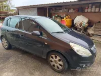 Usata Opel Corsa 80 CV (58 kW) 2009 Nero Utilitaria