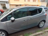 Usata Opel Meriva 110 CV (80 kW) 2011 Marrone Monovolume