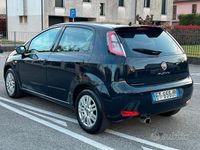 Usata Fiat Punto 75 CV (55 kW) 2015 Blu Utilitaria