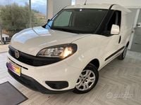 Usata Fiat Doblò 105 CV (77 kW) 2020 Bianco Monovolume