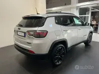 Usata Jeep Compass Night Eagle 131 CV (96 kW) 2022 Grigio SUV