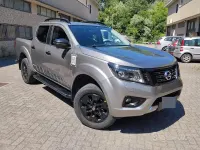 Usata Nissan Navara N-Guard 190 CV (139 kW) 2020 Grigio Pick-up