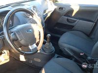 Usata Ford Fiesta 2008 Blu Berlina
