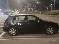 Usata VW Golf IV Highline 105 CV (77 kW) 2003 Nero Station wagon