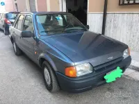 Usata Ford Escort Ghia 58 CV (42 kW) 1987 Grigio Berlina