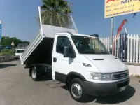 Usata Iveco Daily 136 CV (100 kW) 2005 Bianco