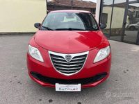 Usata Lancia Ypsilon 80 CV (58 kW) 2013 Rosso Utilitaria