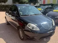 Usata Lancia Ypsilon 75 CV (55 kW) 2011 Nero Utilitaria
