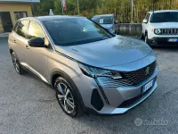 Usata Peugeot 3008 Allure 131 CV (96 kW) 2023 Grigio SUV