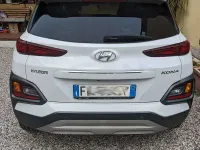 Usata Hyundai Kona Xpossible 120 CV (88 kW) 2018 Bianco SUV