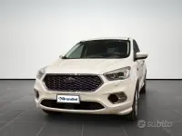 Usata Ford Kuga Vignale 150 CV (110 kW) 2019 Galpine white SUV