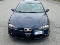 Usata Alfa Romeo 147 120 CV (88 kW) 2007 Blu Utilitaria