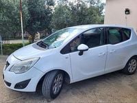 Usata Opel Meriva 2011 Bianco Monovolume