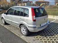 Usata Ford Fusion 80 CV (58 kW) 2007 Grigio Utilitaria