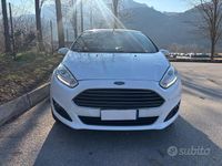 Second-hand Ford Fiesta 97 CP (71 kW) 2013 Alb Berlinǎ
