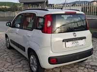 Usata Fiat Panda Lounge 69 CV (50 kW) 2013 Bianco Utilitaria