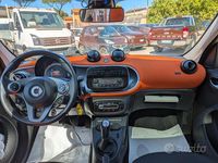 Usata Smart ForFour 71 CV (52 kW) 2015 Bianco Utilitaria