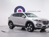 Usata Hyundai Tucson Xpossible 141 CV (103 kW) 2017 Beige SUV