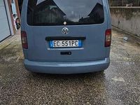 Usata VW Caddy 105 CV (77 kW) 2010 Grigio Monovolume