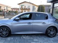 Usata Peugeot 208 Active 102 CV (75 kW) 2021 Argento Utilitaria