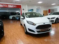 Usata Ford Fiesta Business Edition 75 CV (55 kW) 2016 Bianco Utilitaria